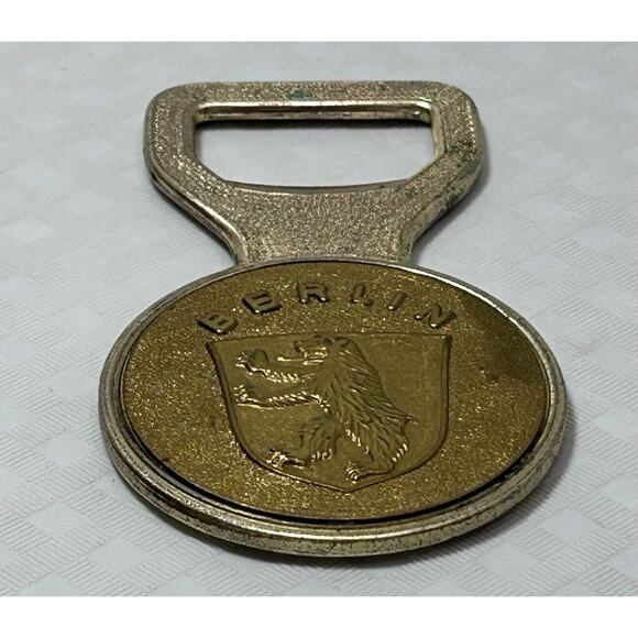 VTG BERLIN METAL BREWERINA BOTTLE OPENER - Picture 3 of 11